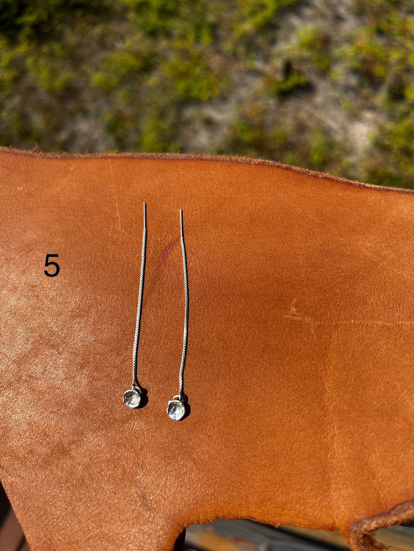 Water Casts on Ear Threads