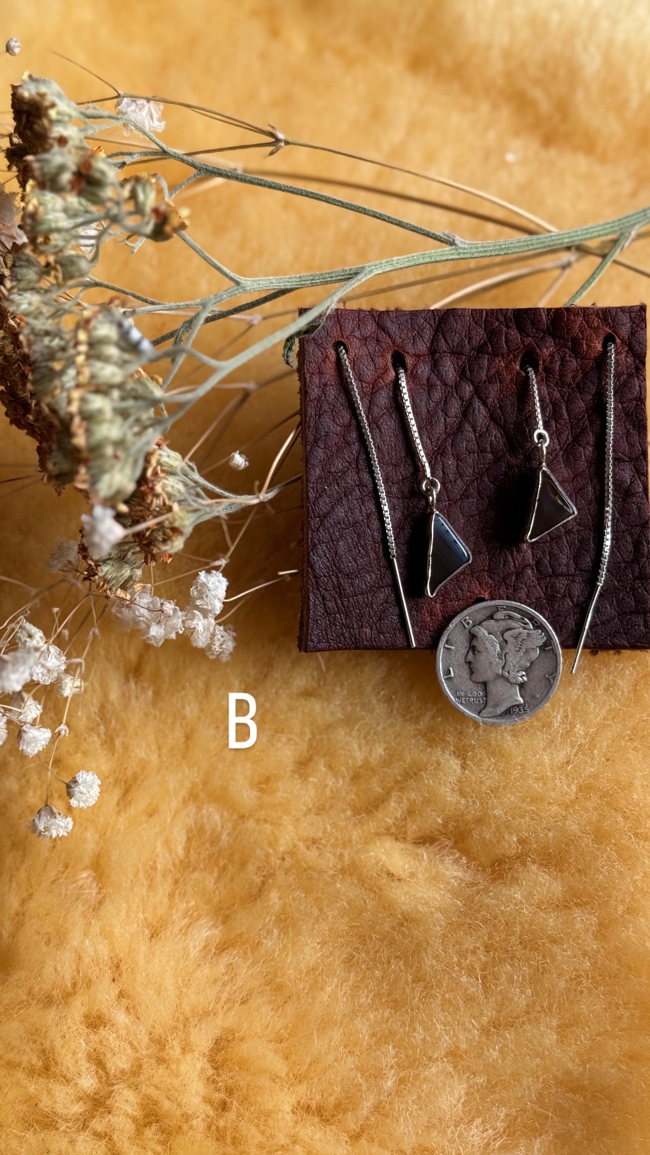 Yellowstone River Agate Ear Threads