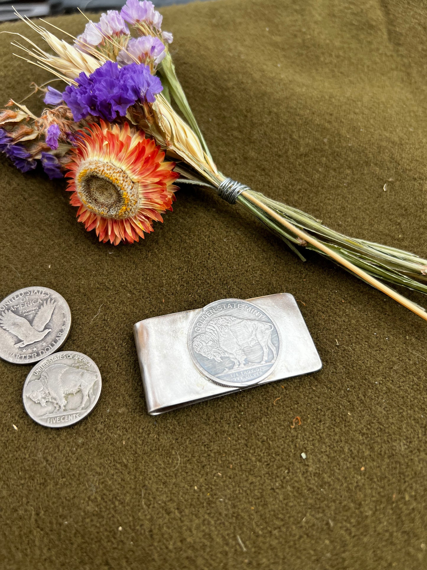 Silver Round Money Clip